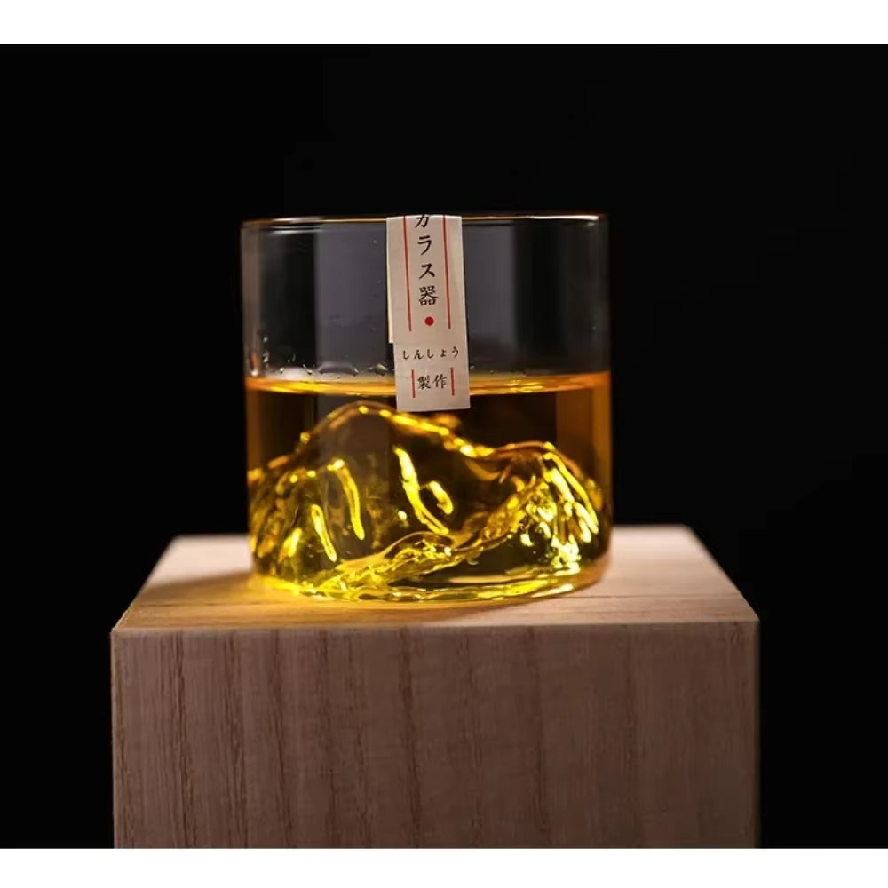 6 Piece Whiskey Glass Set 5Oz Mountain Crystal Glass round Transparent Crystal Glass Suitable for Drinking Whiskeycognaccocktail